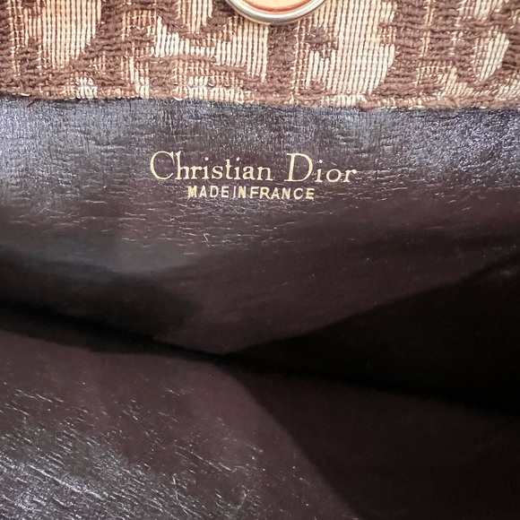 Christian Dior - Picture 9 of 11